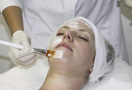 Процедура глубокого очищения кожи NIMUE в клинике ЭСТЕЛАБ