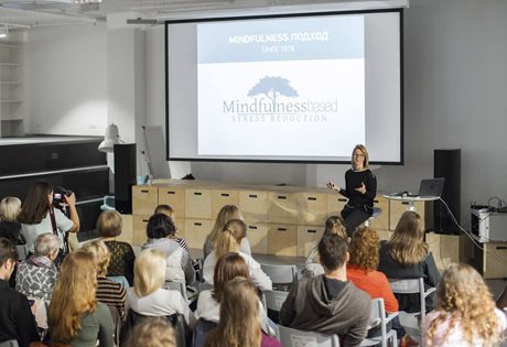 Научный подход к древней практике: в Санкт-Петербурге пройдет курс «Медитация в психотерапии»