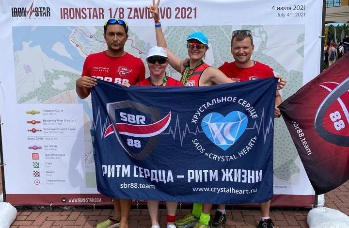 Клуб SBR88 Ironman Team стал амбассадором “Хрустального сердца”, чтобы помочь детям с опасными аритмиями